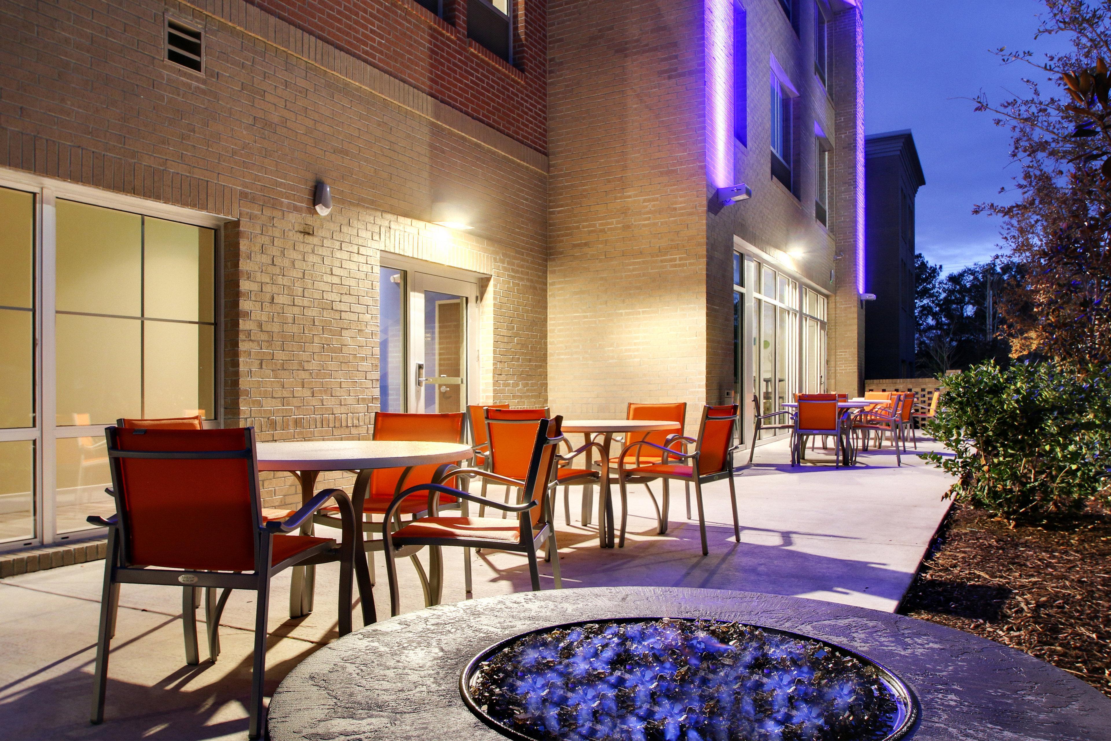 Express & Charleston Ne Mt Pleasant Us17 By Ihg Hotel Mount Pleasant